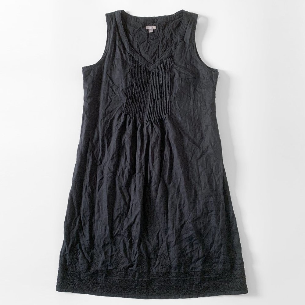 J. Jill 100% Linen V Neck Sleeveless Dress with Embroidered Hem